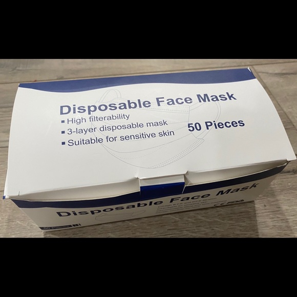 Masks 50 Pieces in a Box - Picture 4 of 5